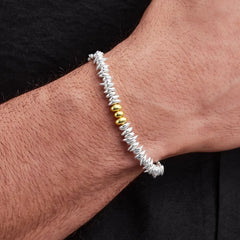 minimalist black agate bracelet with silver-plated accents for everyday wear